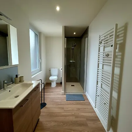 L'apparth, Maison Partagee 7 帕塞内